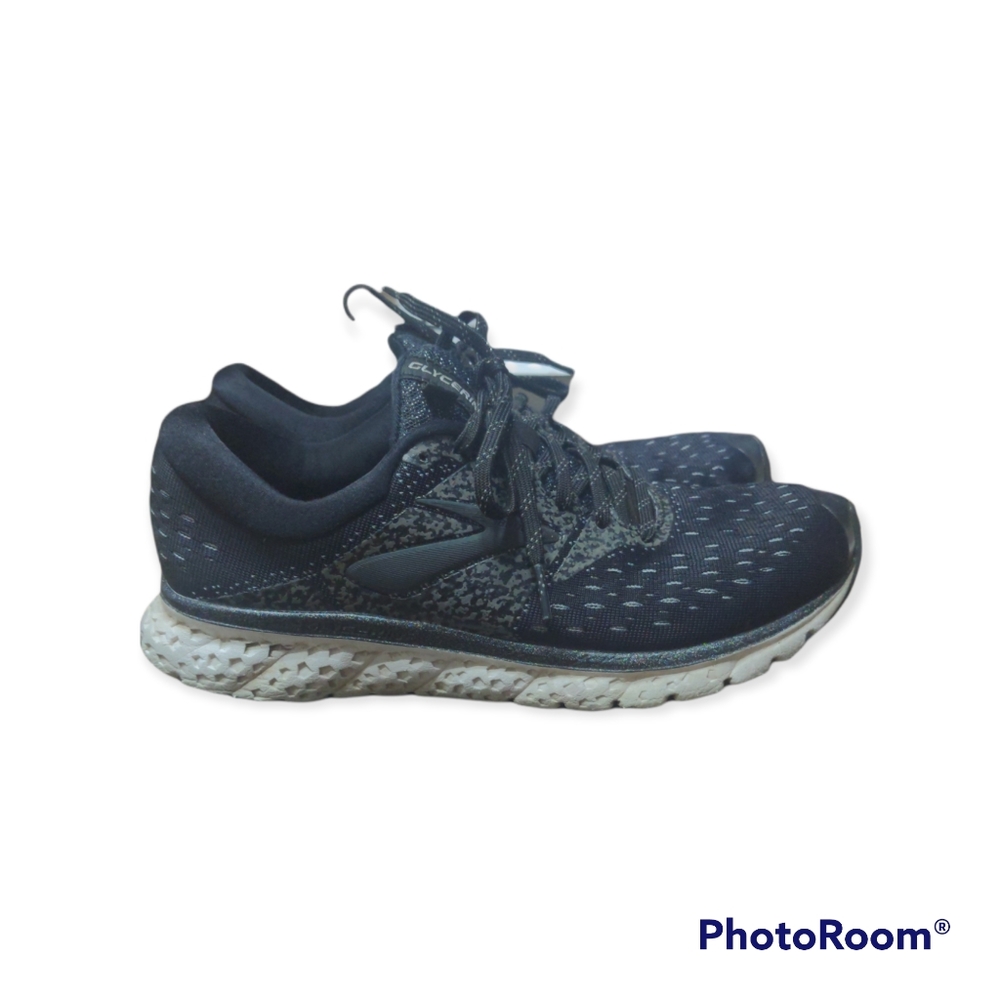 Brooks glycerin 16 men's running shoes.